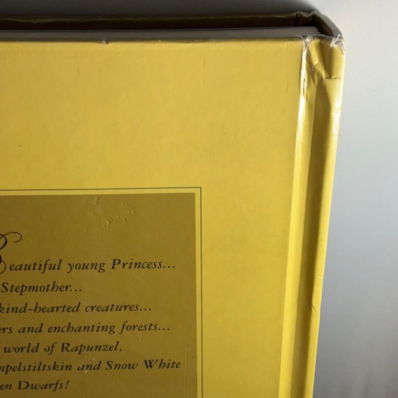 Fairytale Jigsaw Puzzle Book - Picture 11 of 14